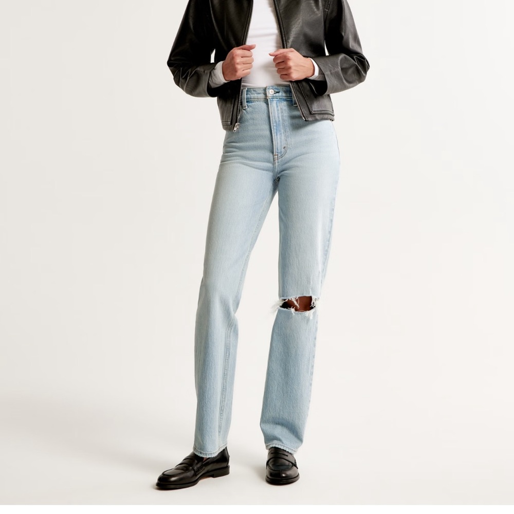ABERCROMBIE STRAIGHT JEAN
